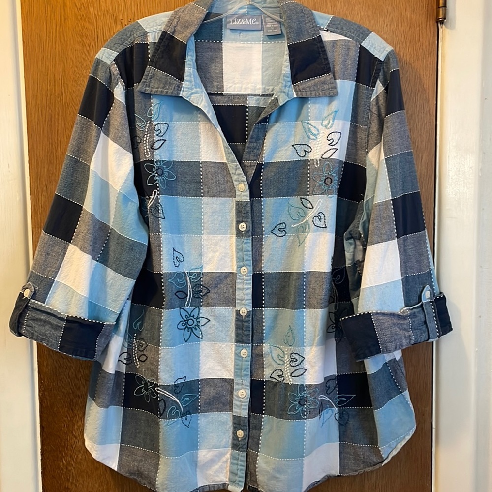 Liz & Me Sz 1X Chambray Blues Exclusive Of Embroidery